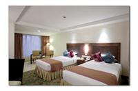 Country And By Radisson Hotel